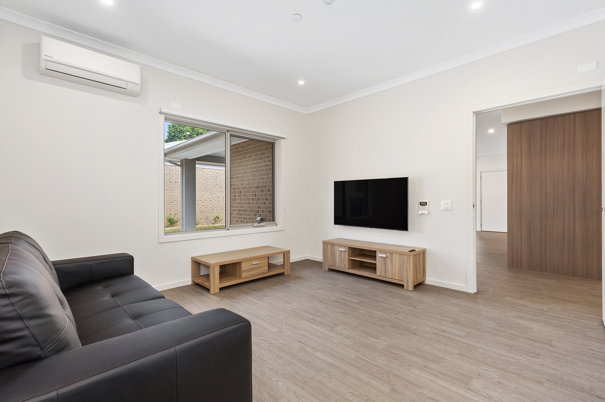Superbly located in Knoxfield! — Home image 20