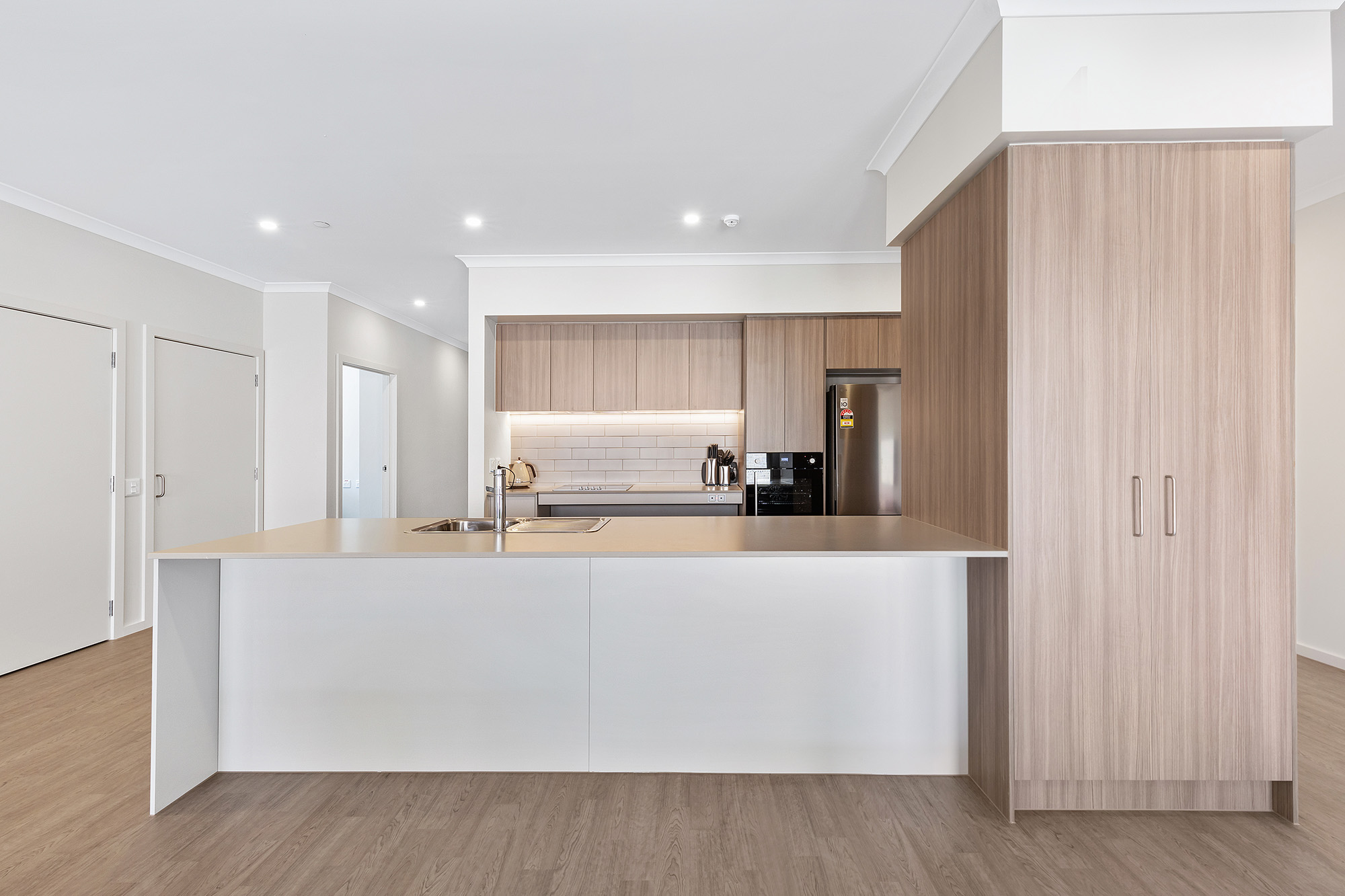 Superbly located in Knoxfield! — Home image 21