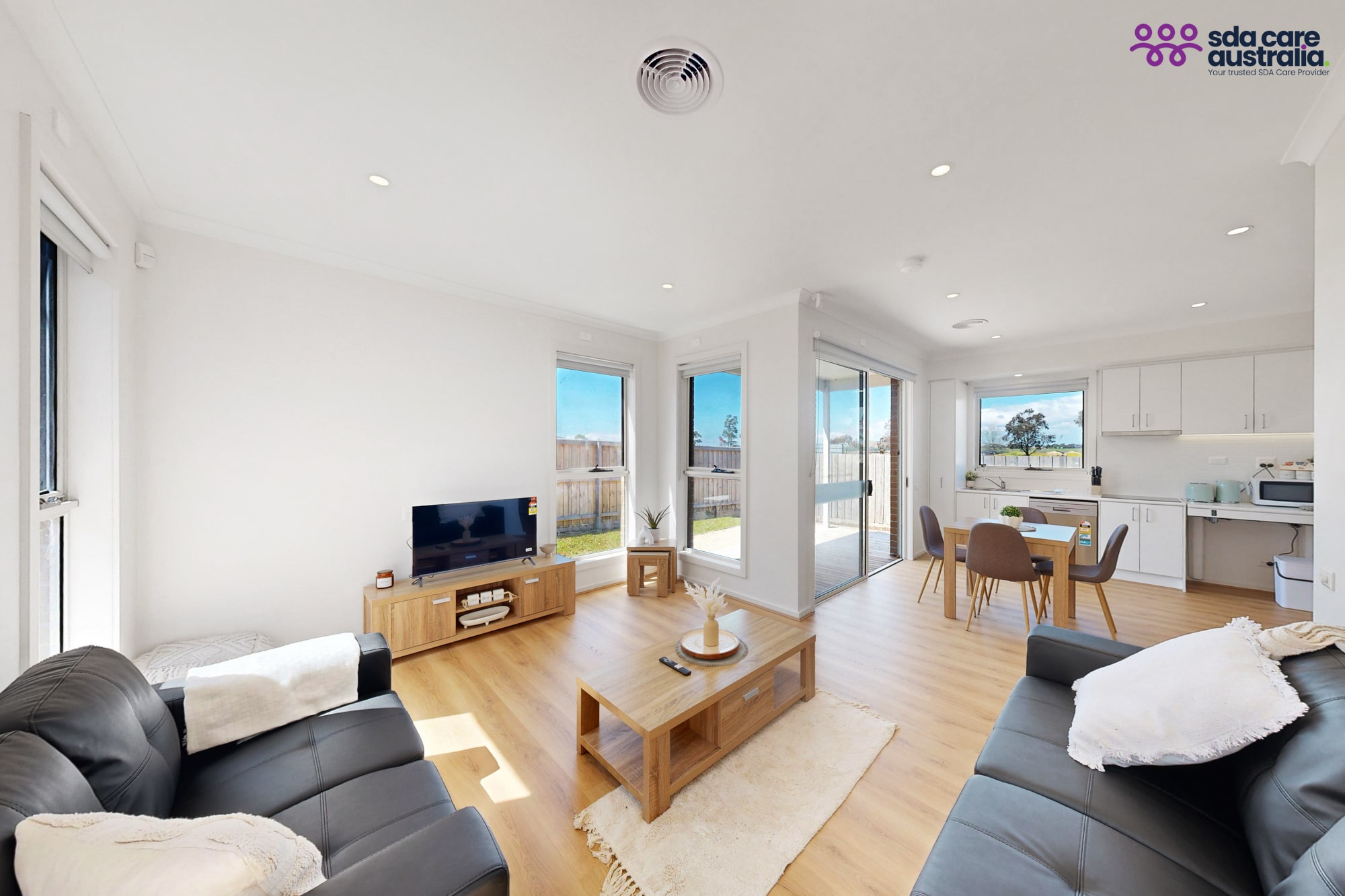 LOOKING FOR A HOUSTEMATE TO LIVE WITH IN WERRIBEE in Werribee