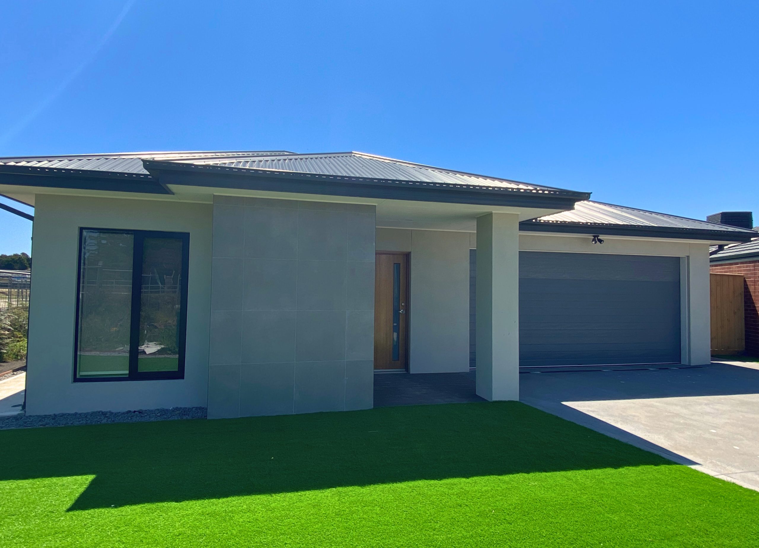 STRATHFIELD HPS - Cranbourne East, Victoria — Home image 9