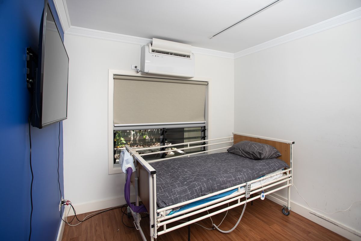 Lovely and inviting purpose-built villa in North Ryde, Sydney — Home image 8