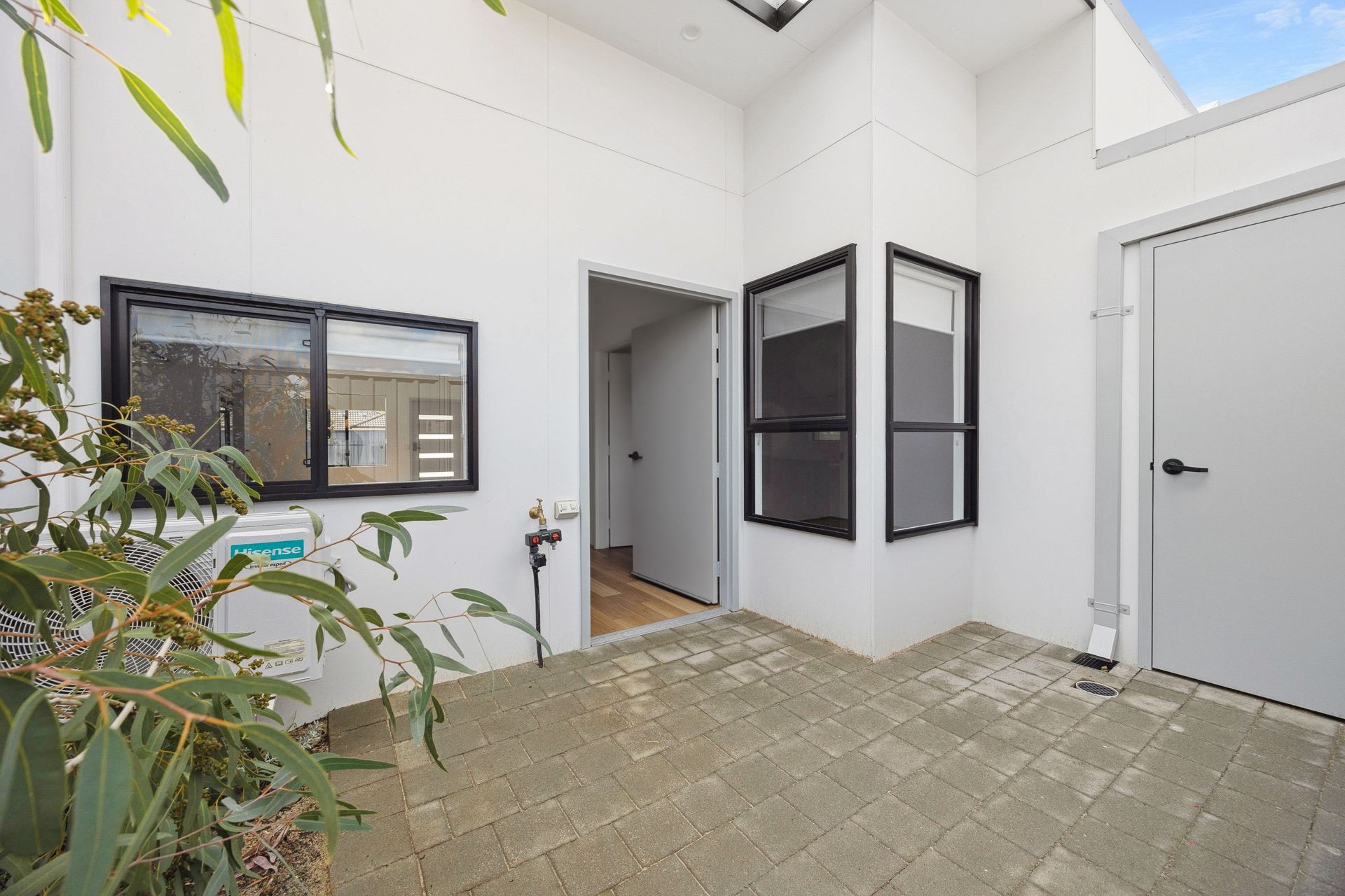 1×1 & 2×2 Accessible Villas – Gosnells — Home image 3