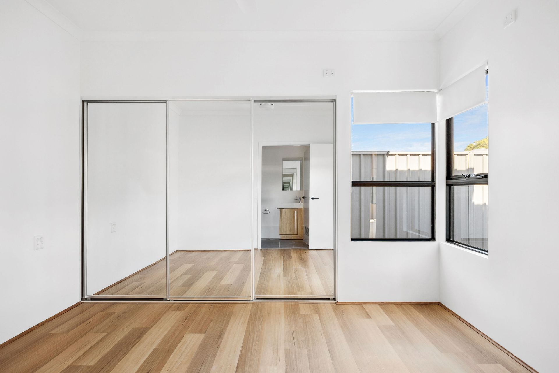 1×1 & 2×2 Accessible Villas – Gosnells — Home image 25