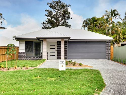 Don’t Miss Out - Feel at Home in Logan Reserve, ONLY 1 Room Available in Logan Reserve