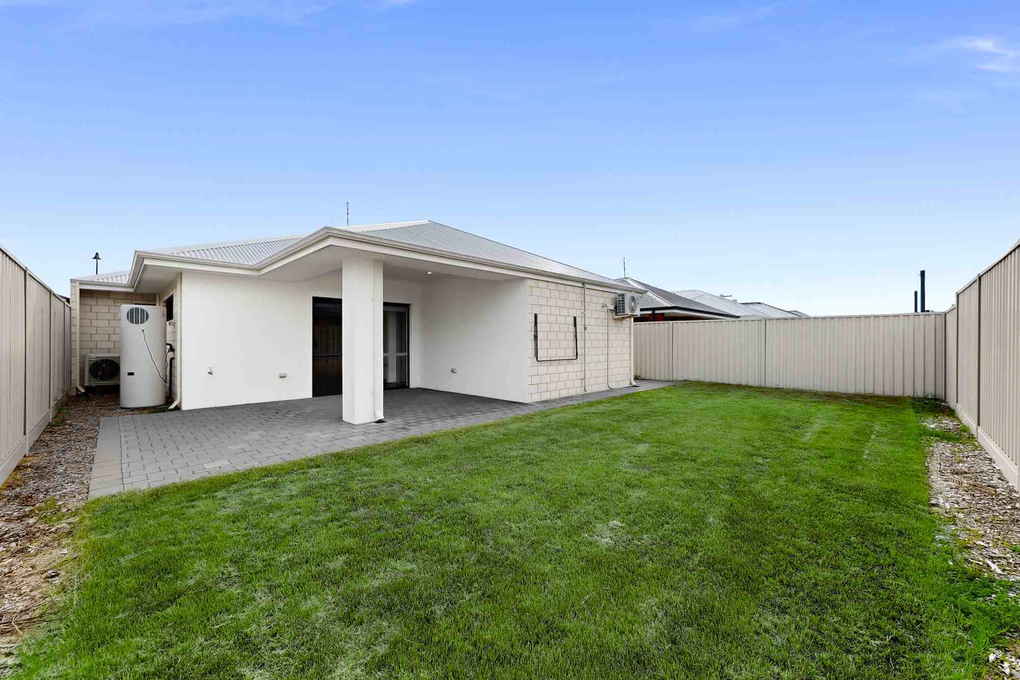 35 Palmerston Loop, Hilbert, WA – IL — Home image 4