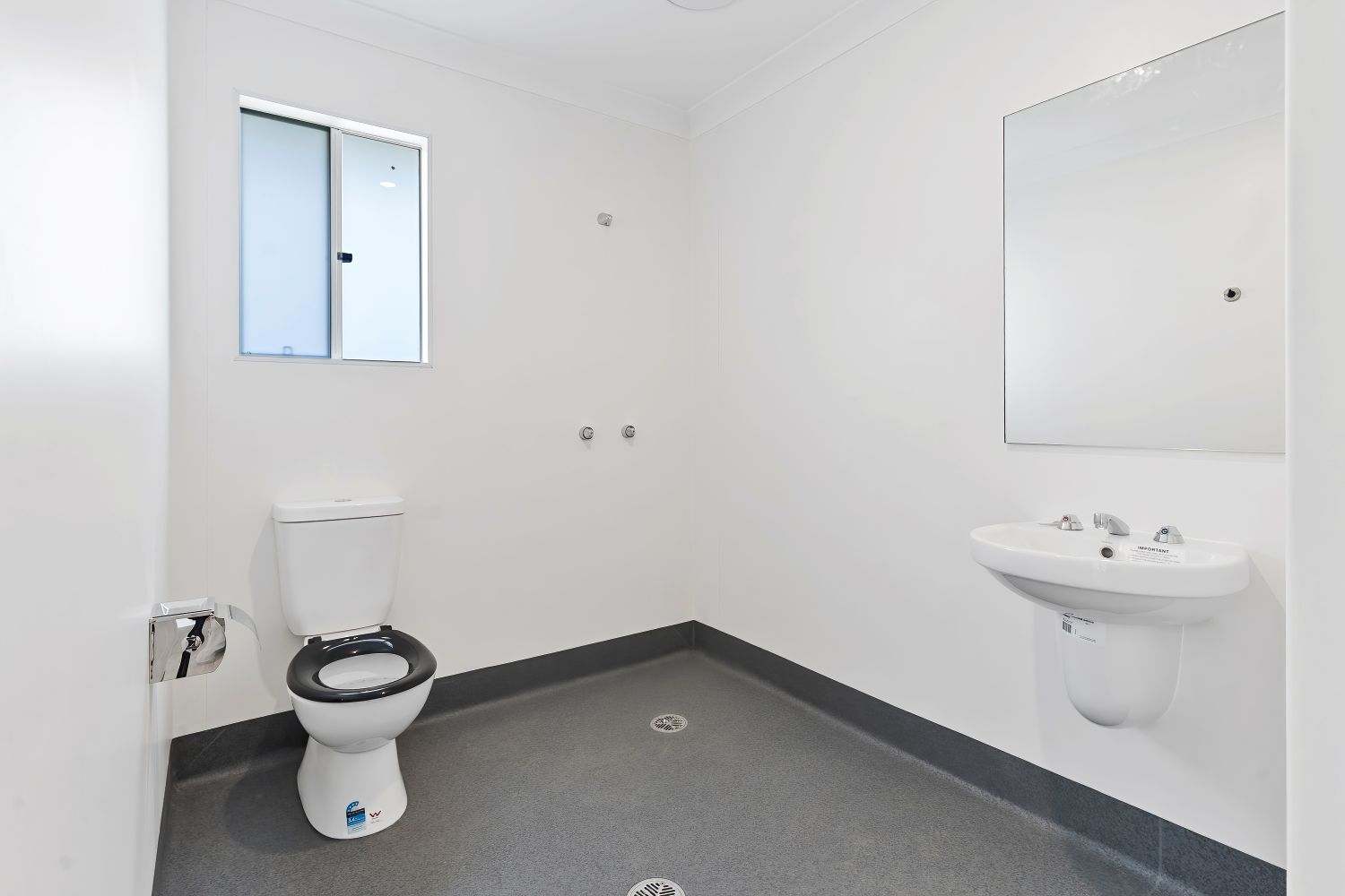 Urangan, Hervey Bay Qld - Robust Duplex (Villa Two) in Urangan