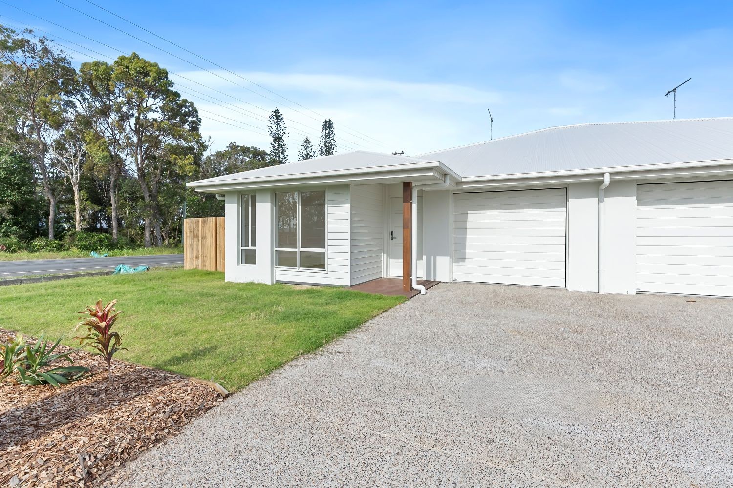 Urangan, Hervey Bay Qld - Robust Duplex (Villa Two) — Home image 6