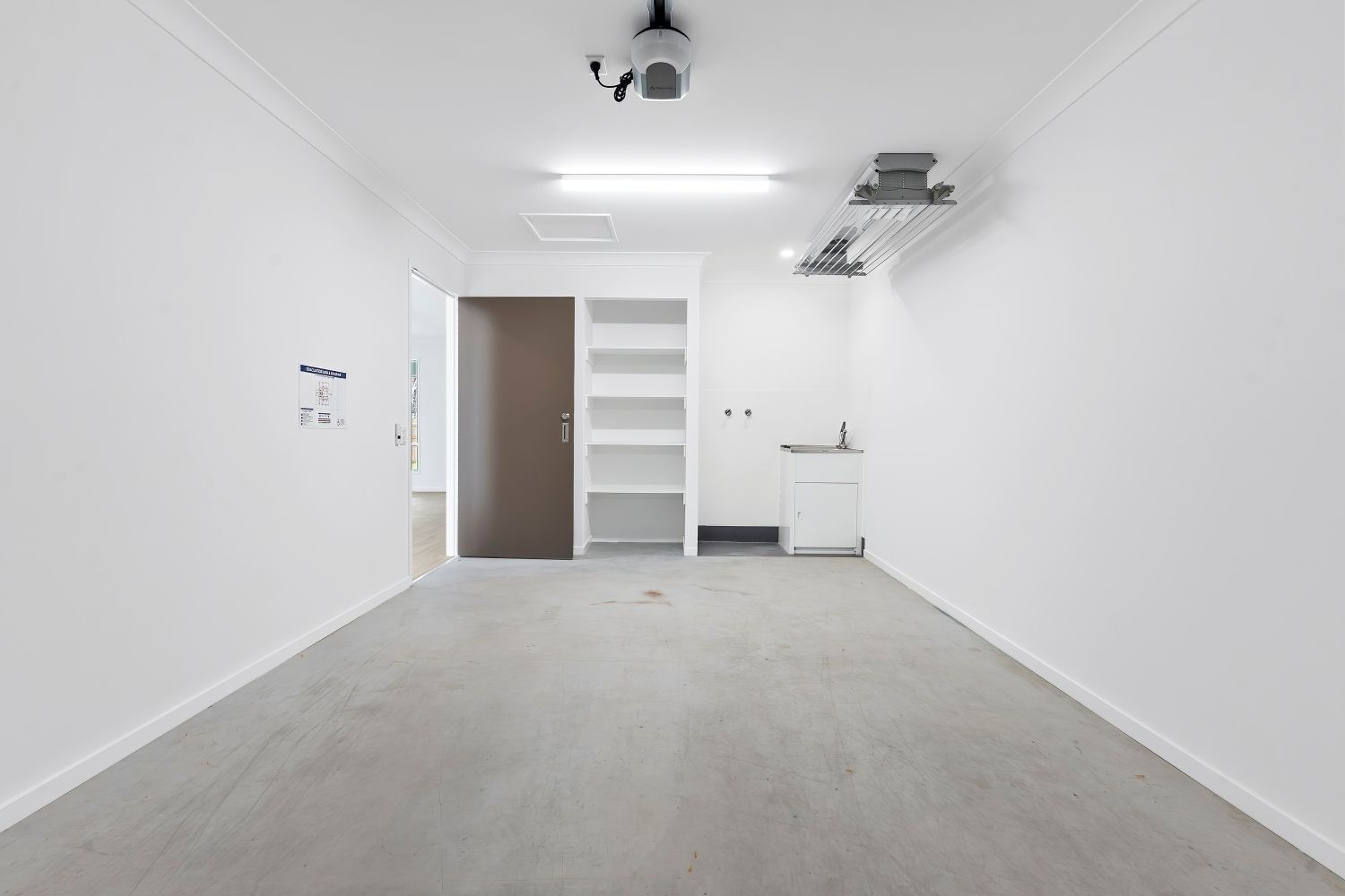 Urangan, Hervey Bay Qld - Robust Duplex (Villa Two) — Home image 22