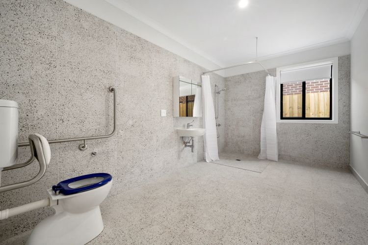 Spacious 3-Bedroom HPS Property - Jevon Street, Mambourin — Home image 6