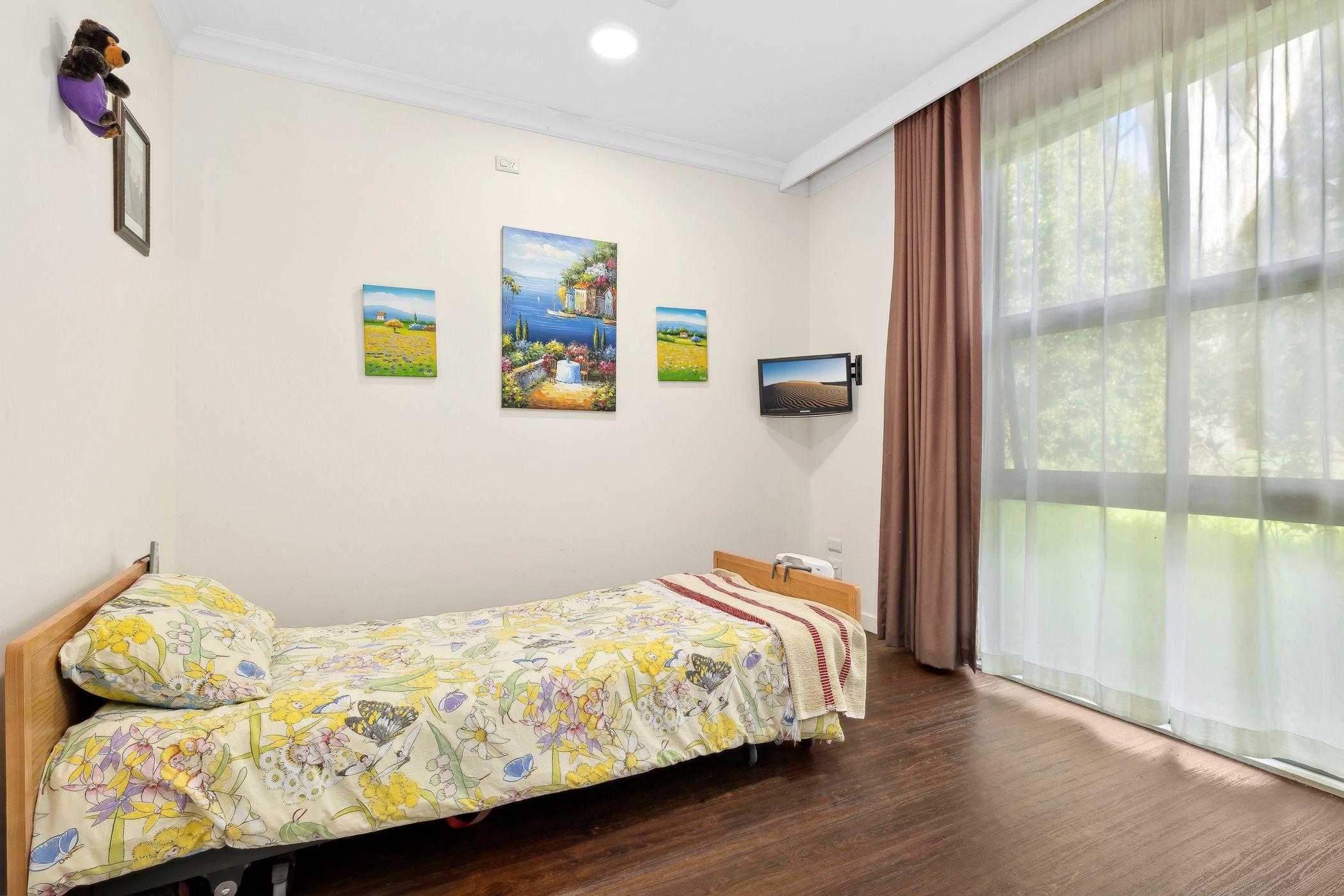 Delightfully welcoming HPS home located in Kew — Home image 6