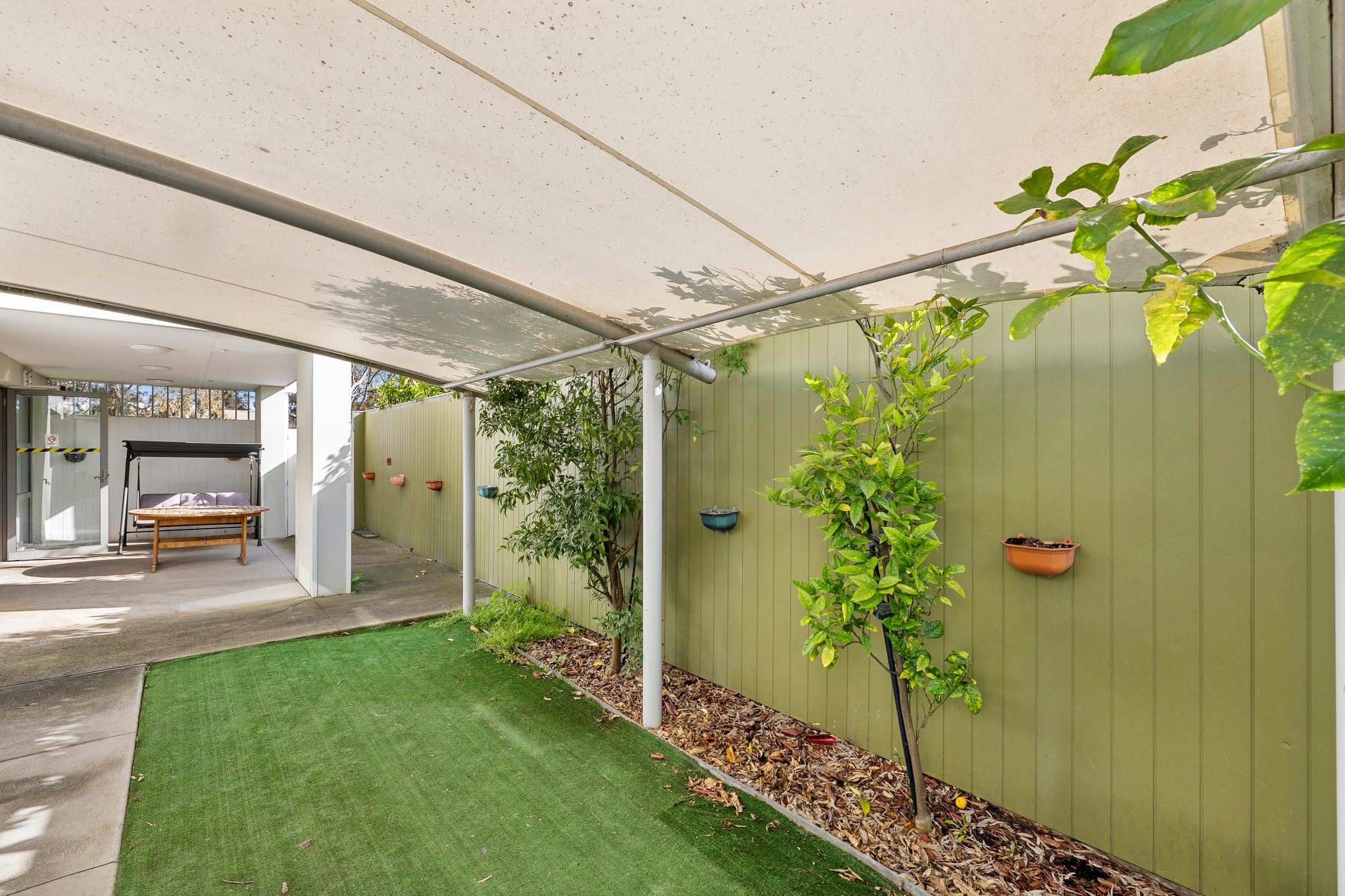 Delightfully welcoming HPS home located in Kew — Home image 7