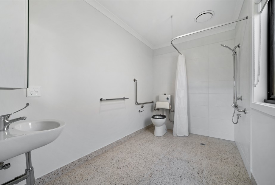 Farndale Drive, Lara, VIC 3212 – Accessible SIL Home with 3 Vacant Rooms — Home image 10