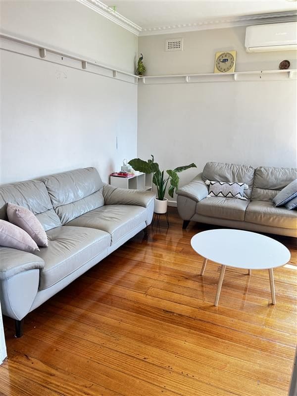 Fully Accessible SIL, STA & MTA in Cheltenham - 24/7 Support, Comfort & Care — Home image 4