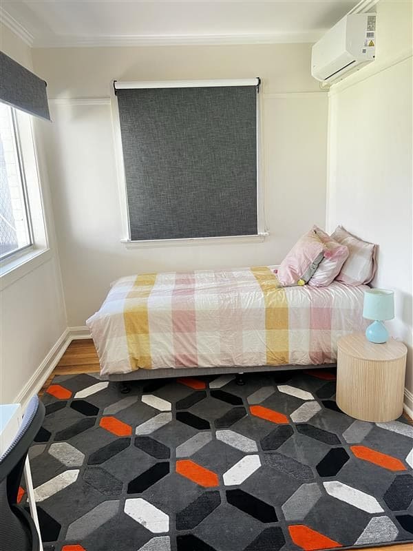 Fully Accessible SIL, STA & MTA in Cheltenham - 24/7 Support, Comfort & Care — Home image 8
