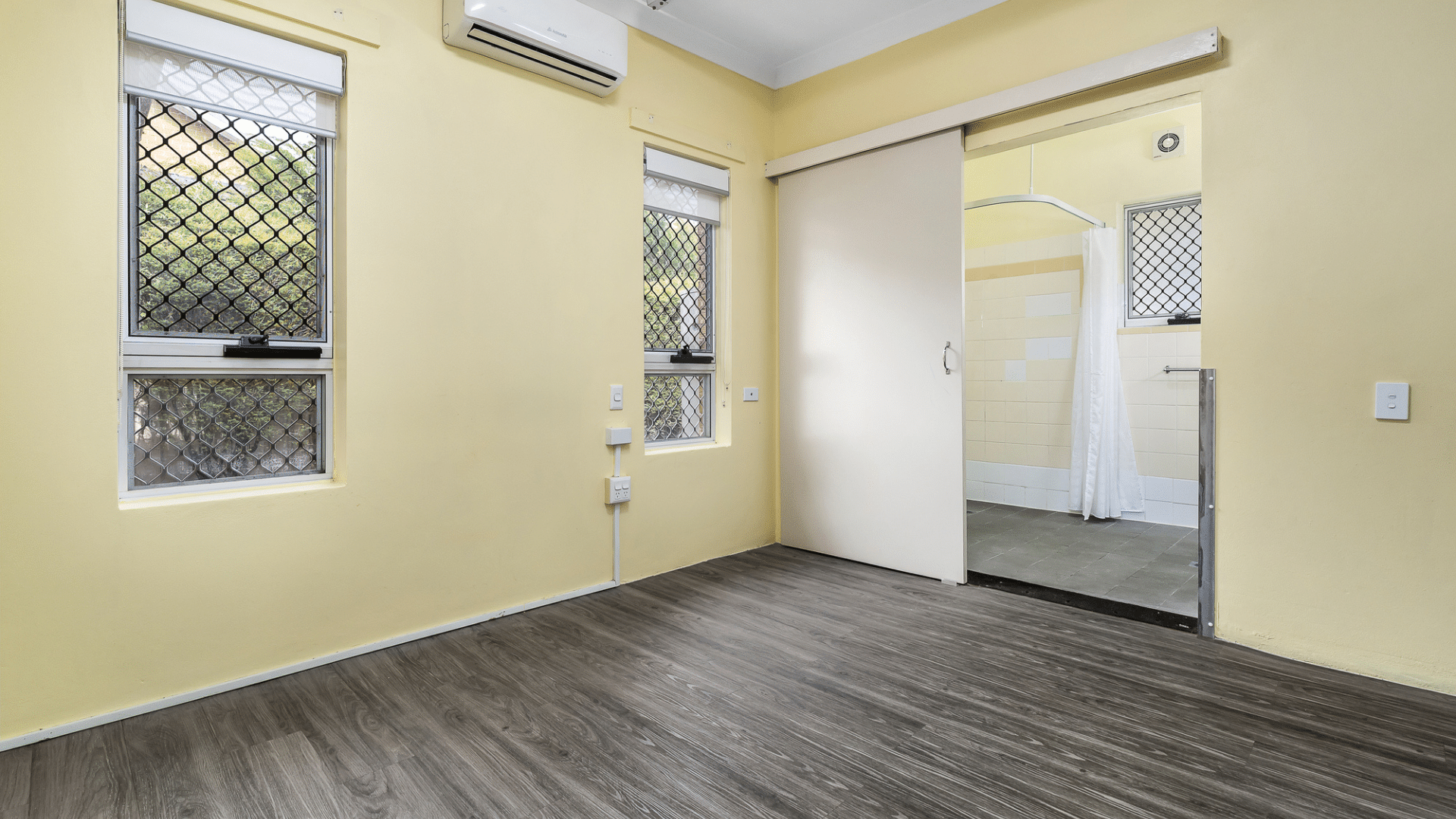 Chester Hill – Private unit within shared all male home — Home image 6