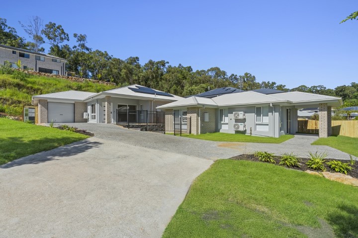 UPPER COOMERA QLD – IMPROVED LIVABILITY VILLA in Upper Coomera
