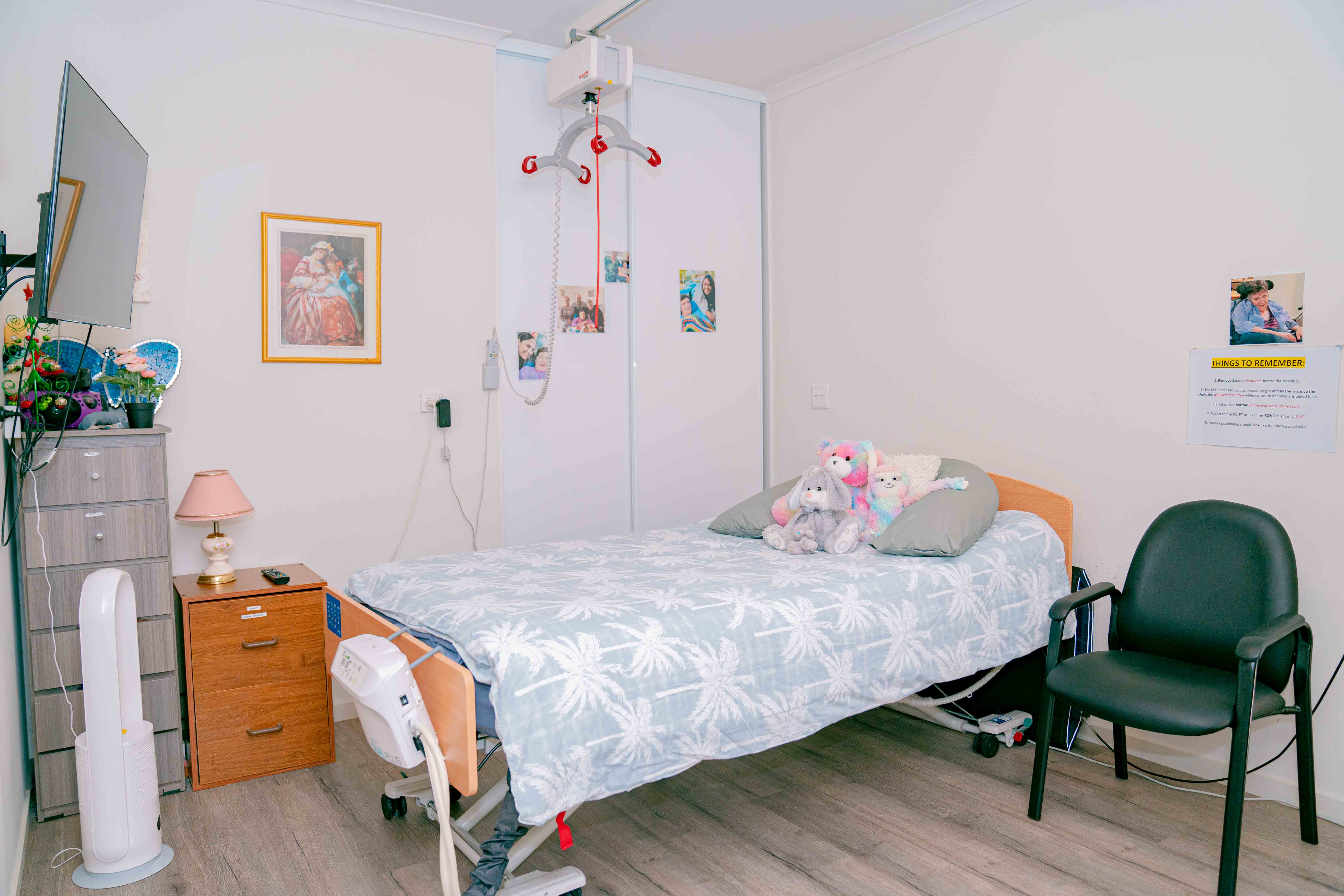 Beautiful 3 Bedroom SDA house in Almond Grove, Morphett Vale. — Home image 3