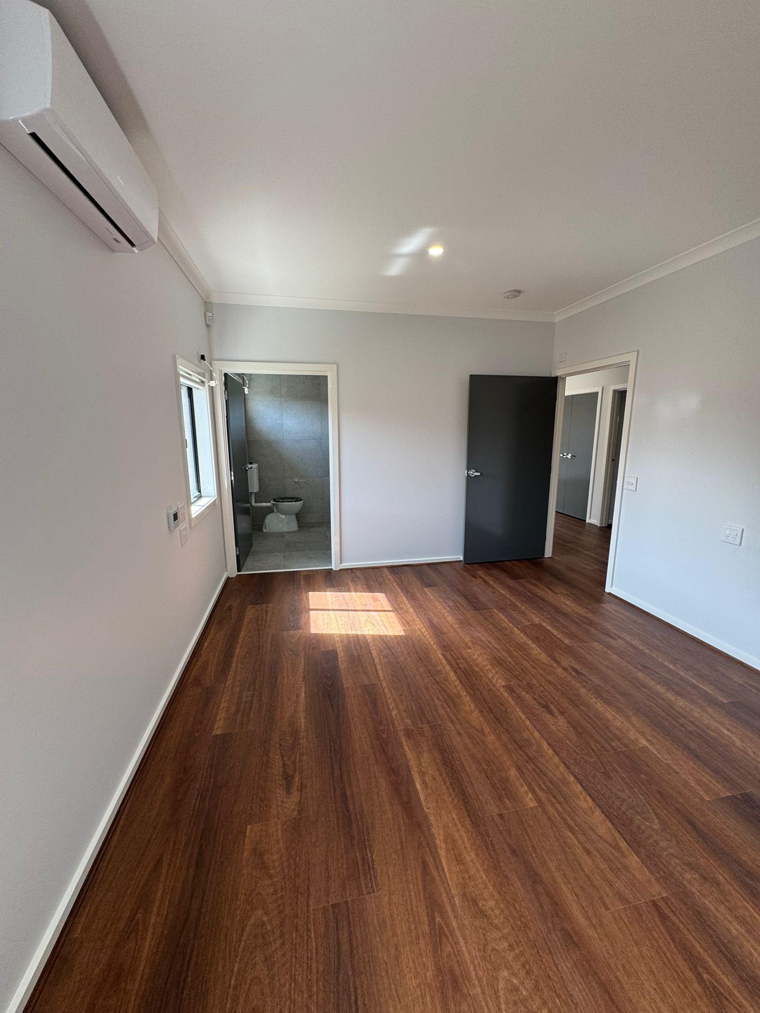Fully Accessible Home Seeking 1 Resident NDIS TAC Clyde VIC — Home image 5