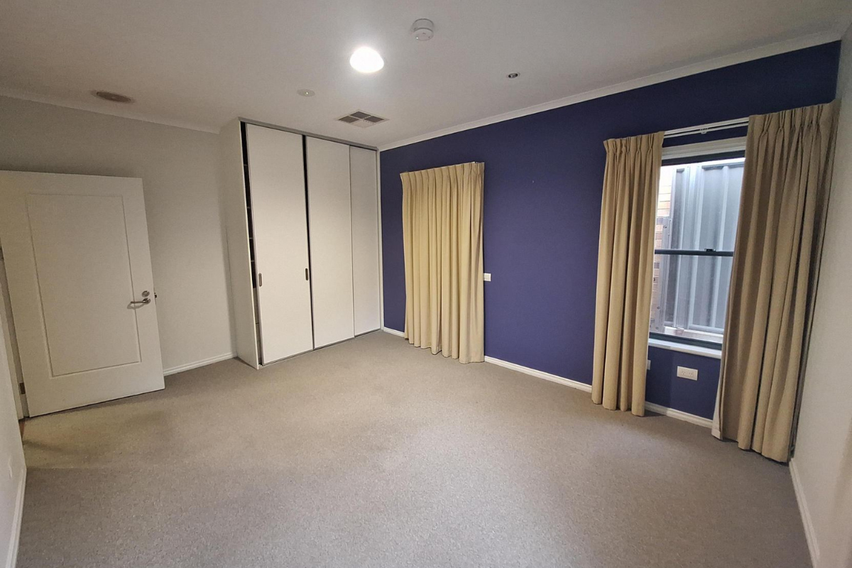 Peaceful living and everyday convenience in Craigburn Farm — Home image 2