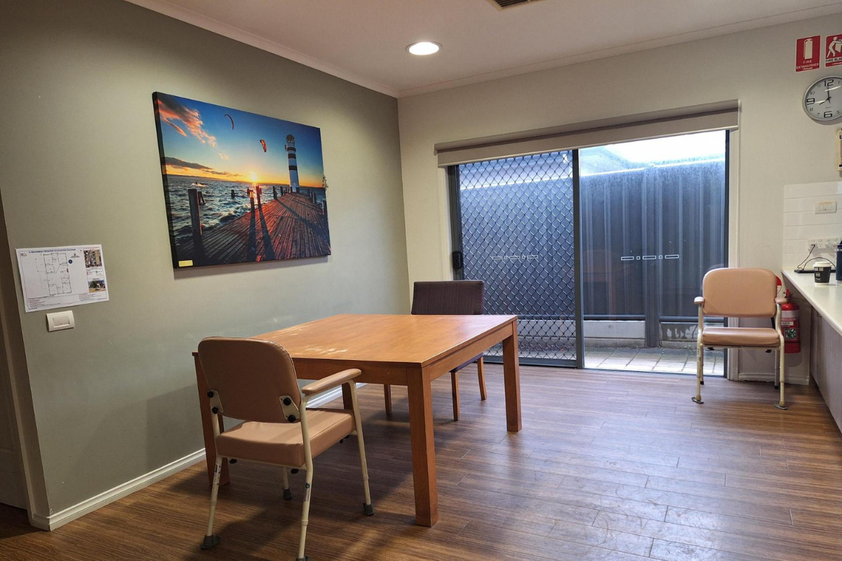 Peaceful living and everyday convenience in Craigburn Farm — Home image 3