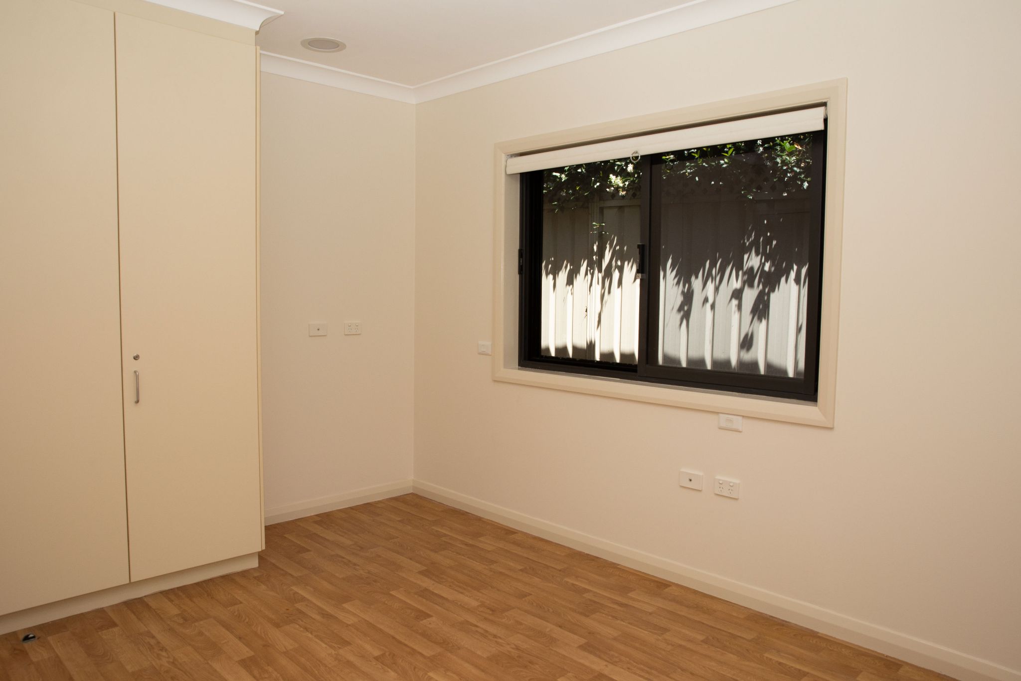Self-contained villa in perfect location only minutes’ drive to Charlestown — Home image 3