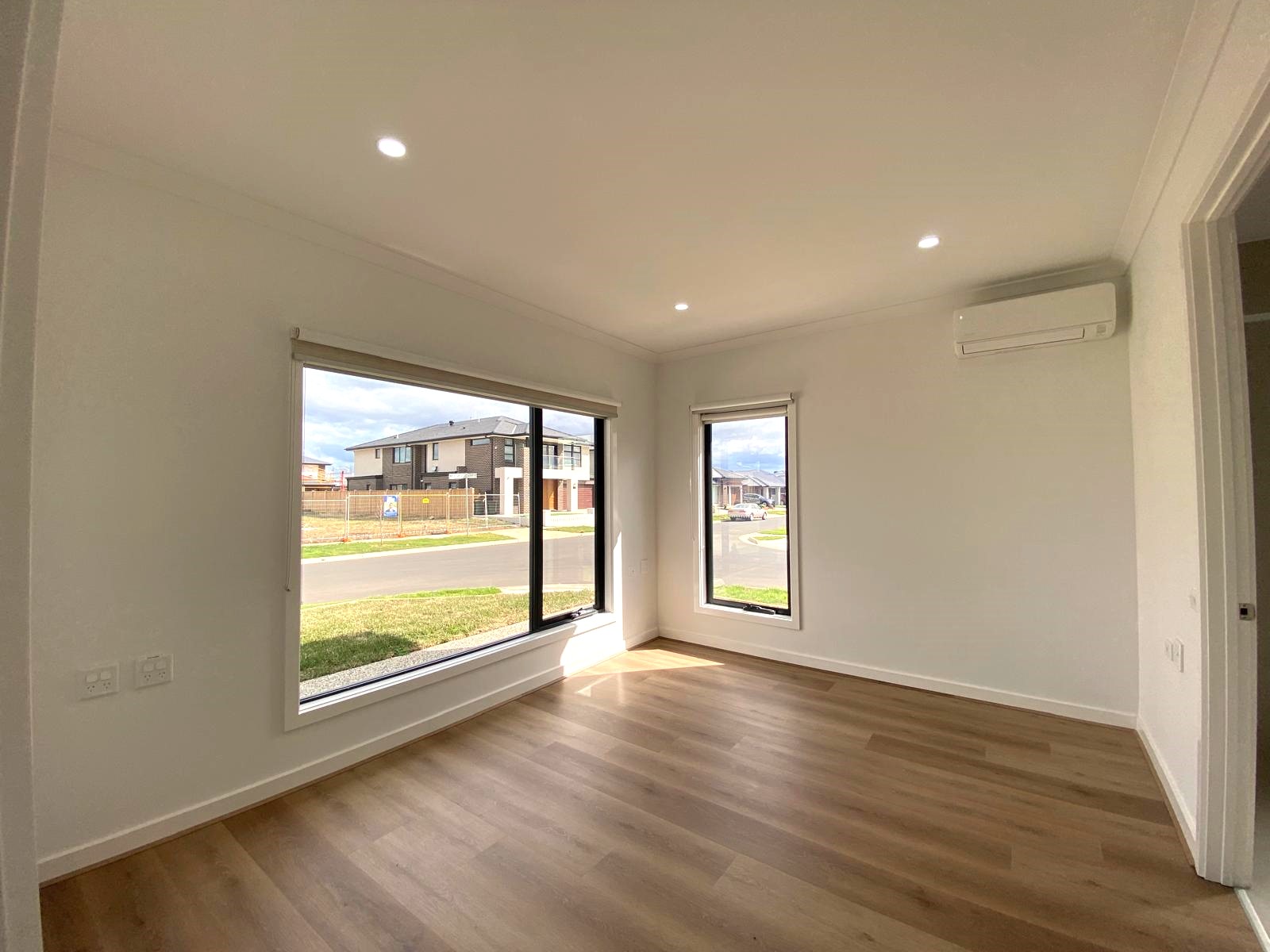 Brand New 3-Bedroom Stunner in Truganina – Walk to Shops, Live in Style! — Home image 16