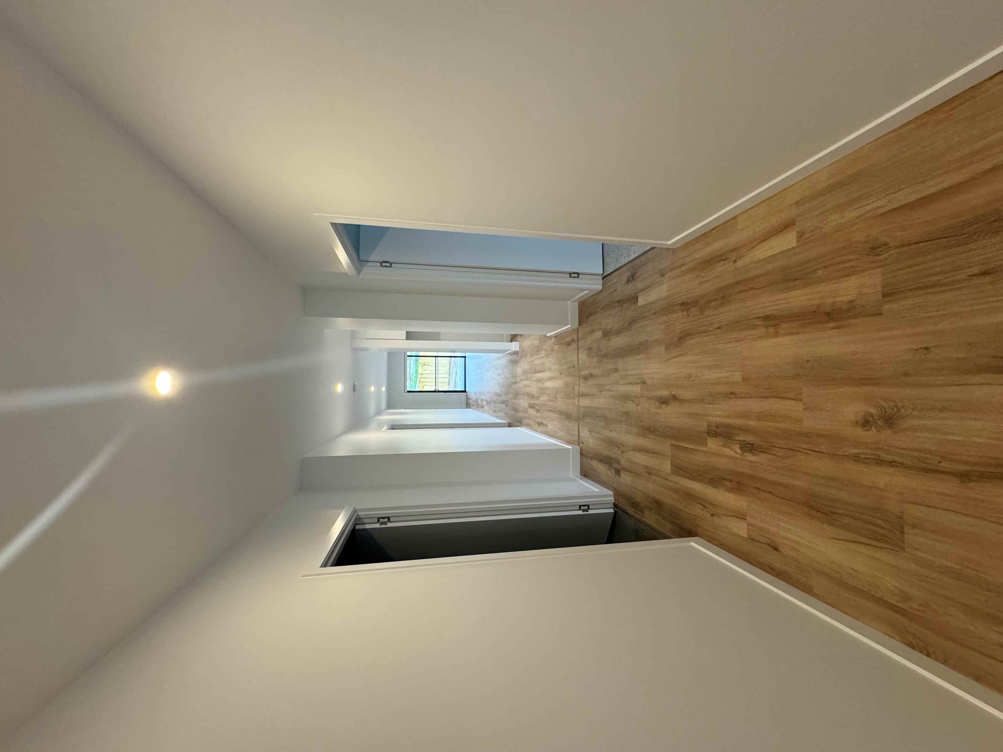 Claremont – 1 Vacancy — Home image 4