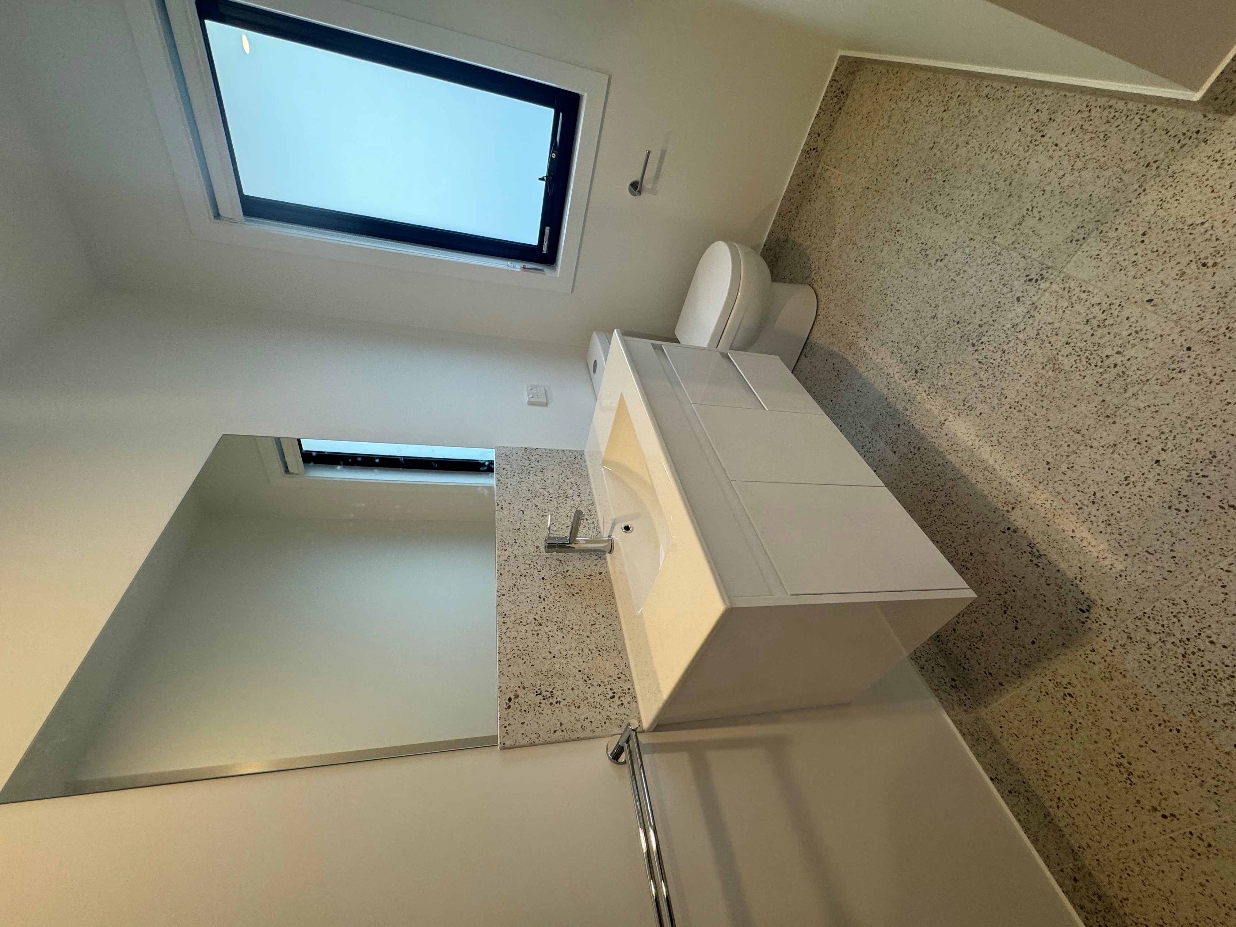Claremont – 1 Vacancy — Home image 5