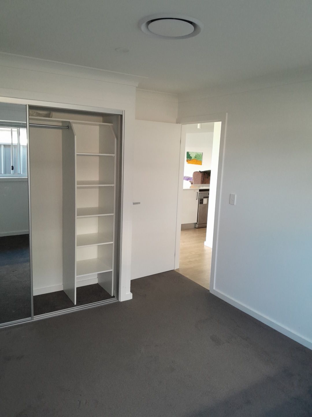 SIL - Wongawilli - Female only & Dog Lover needed!!! — Home image 8