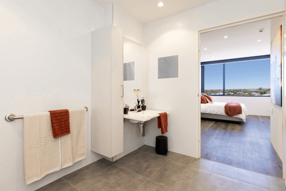 6 MONTHS RENT FREE* - Limited Time - LIVERPOOL - 2 BED Apartment — Home image 10