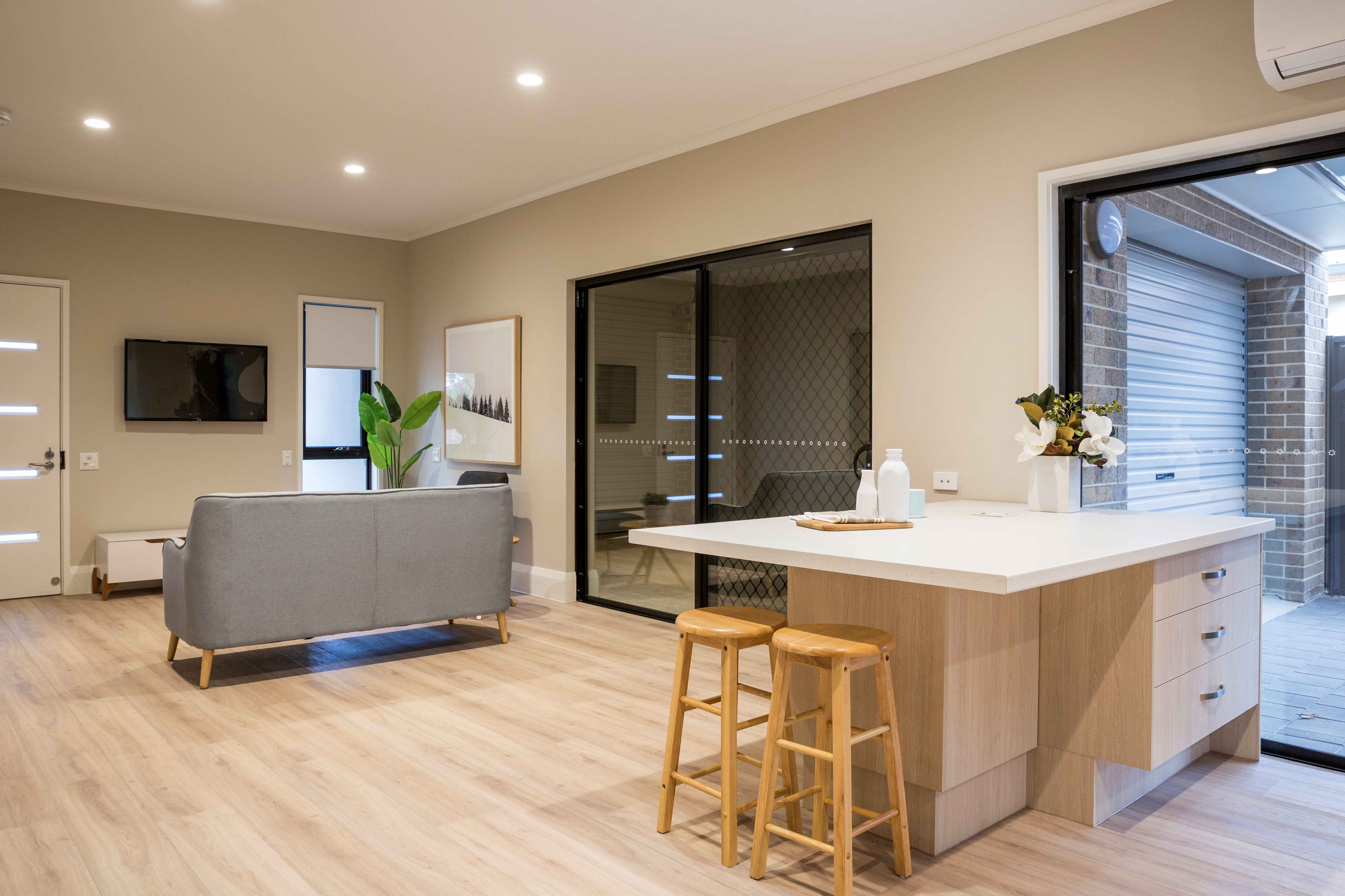 Single-Occupancy Whole 2 Bedroom Villa in Salisbury — Home image 3