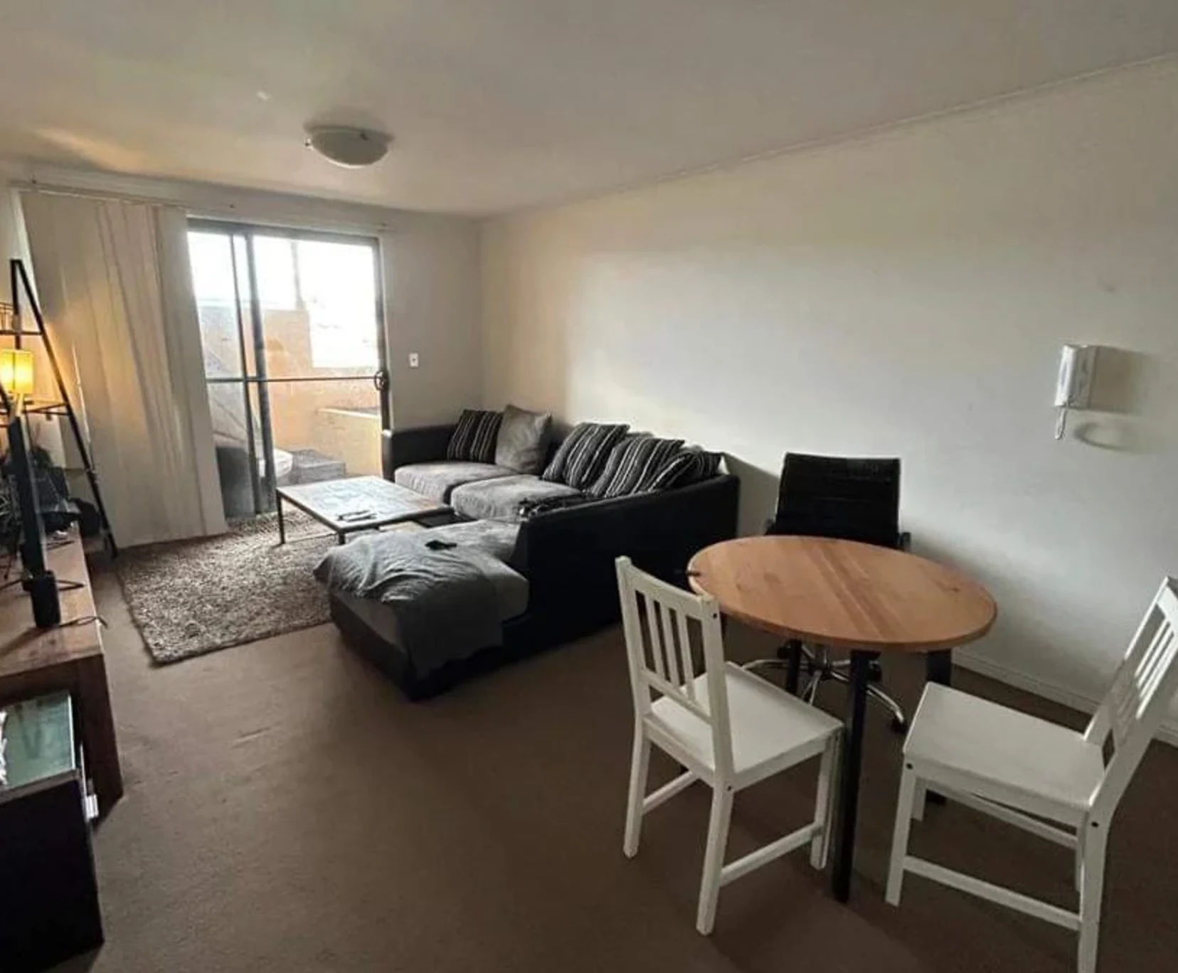 Oceanview Supported Living Apartment in the Heart of Coogee Beach in Coogee