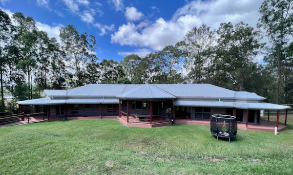 Tree House - SIL Vacancy for 1:3 in Logan — Home image 2