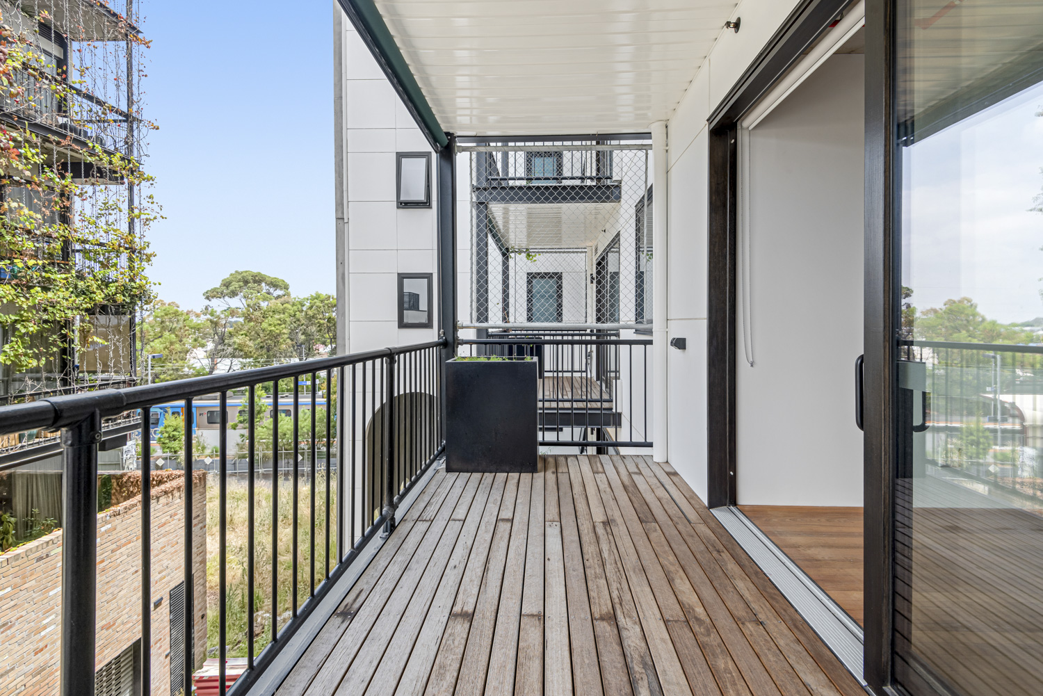 Exceptional Apartment Living in an Unrivalled Location — Home image 5