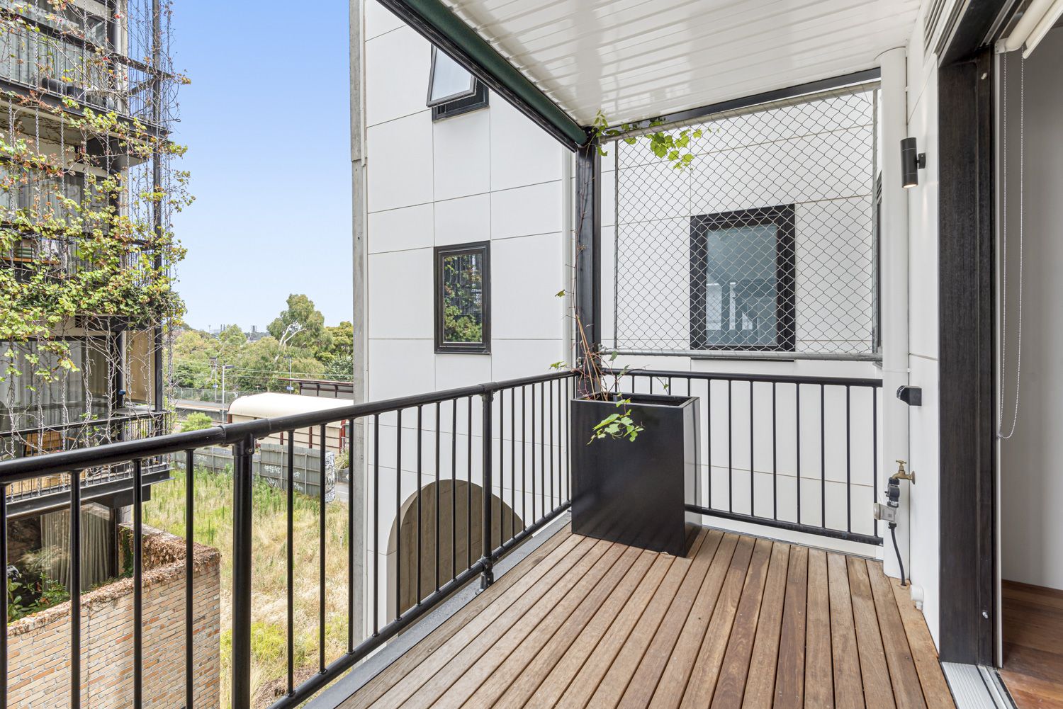 Exceptional Apartment Living in an Unrivalled Location — Home image 6