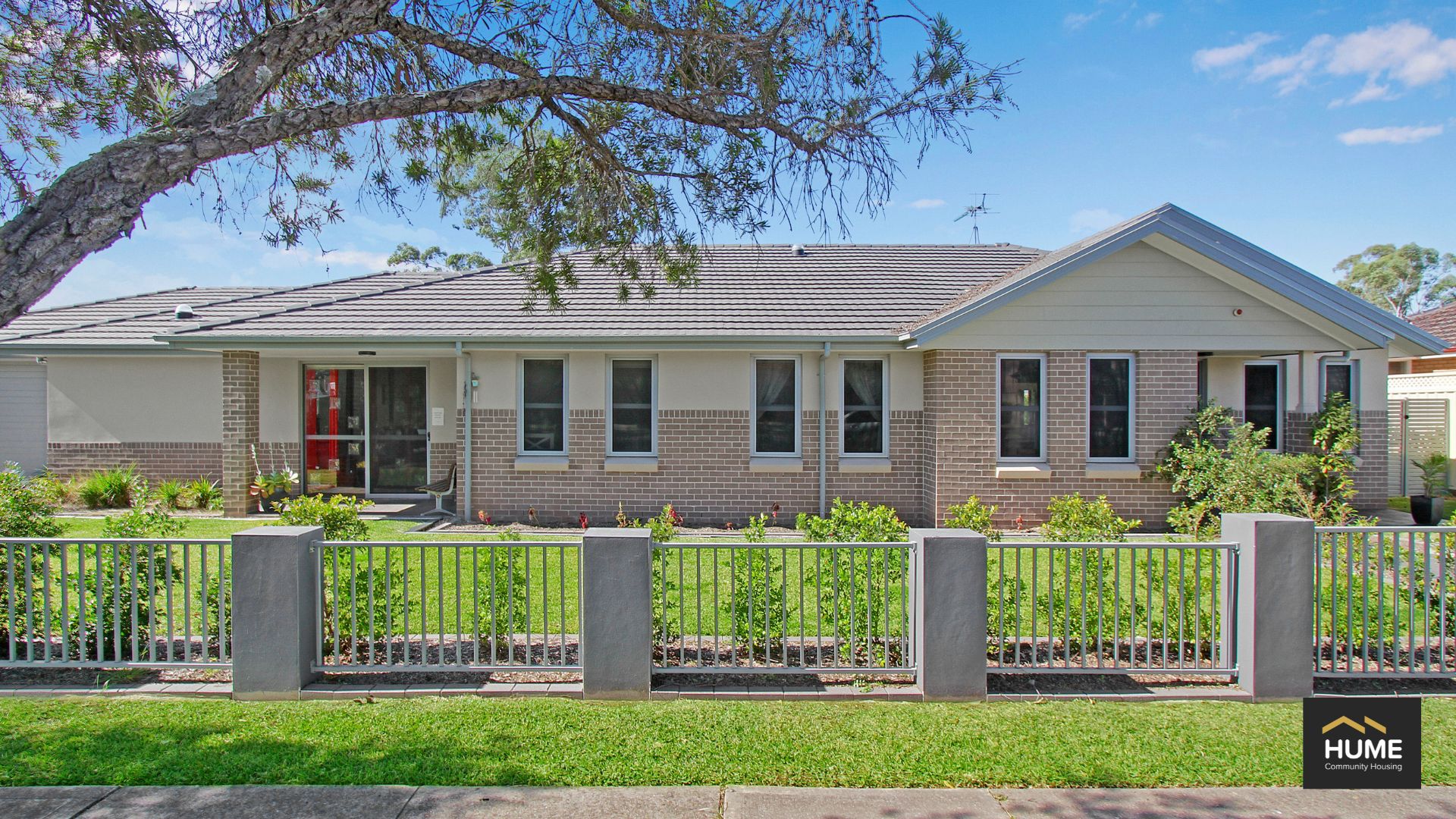 Modern Spacious Home, Rooty Hill NSW 2766 in Rooty Hill