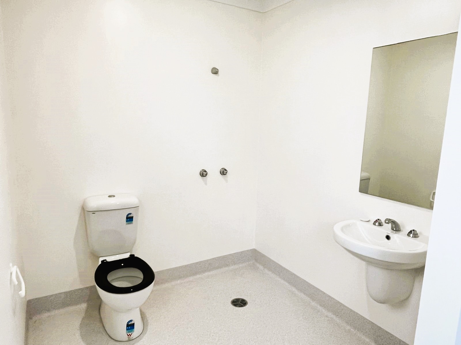 Brand New Robust SDA -Just 10 Mins to Caboolture Hospital — Home image 6