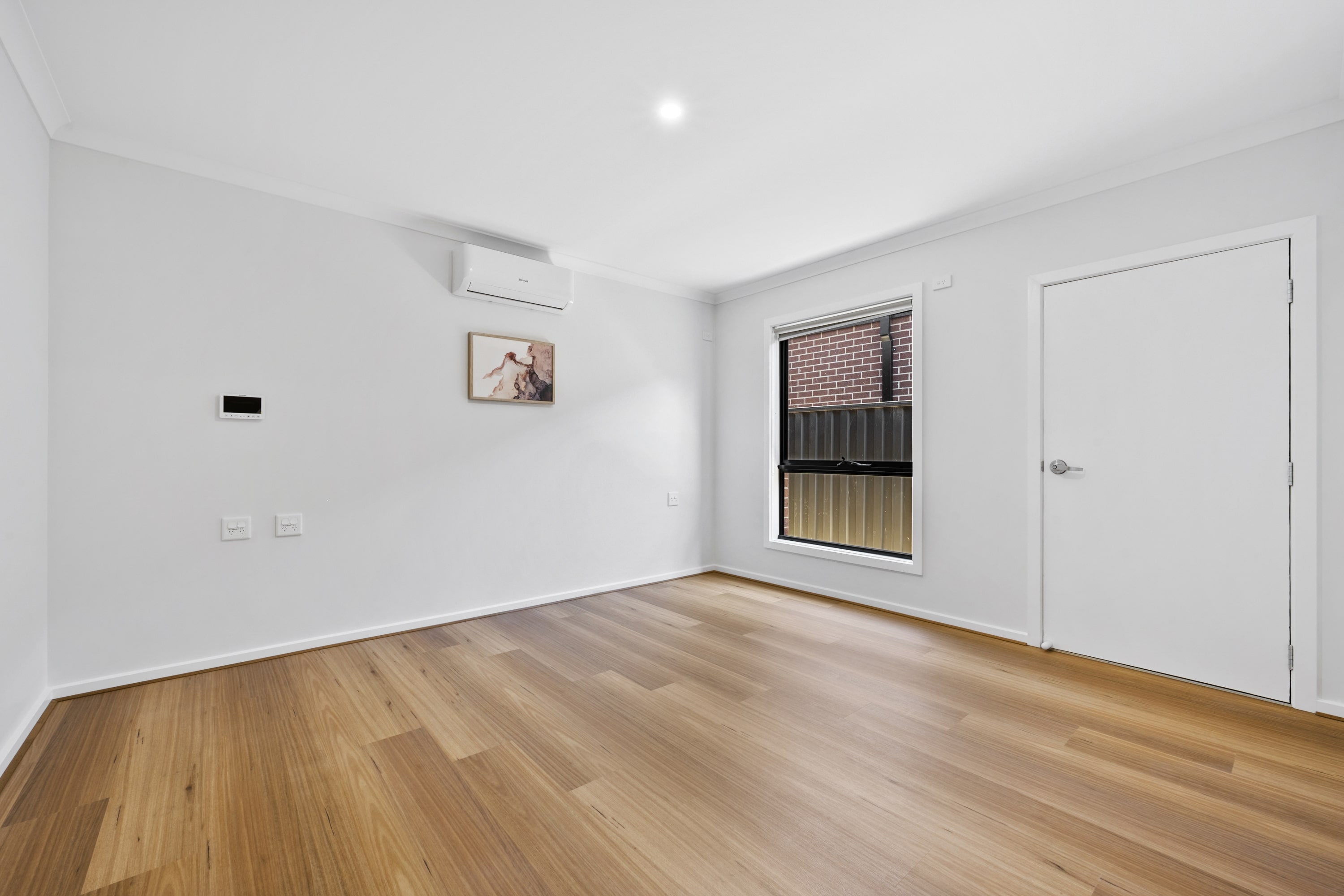ROBUST SDA 2+OOA - HOUSE AVAILABLE IN CRANBOURNE WEST — Home image 3