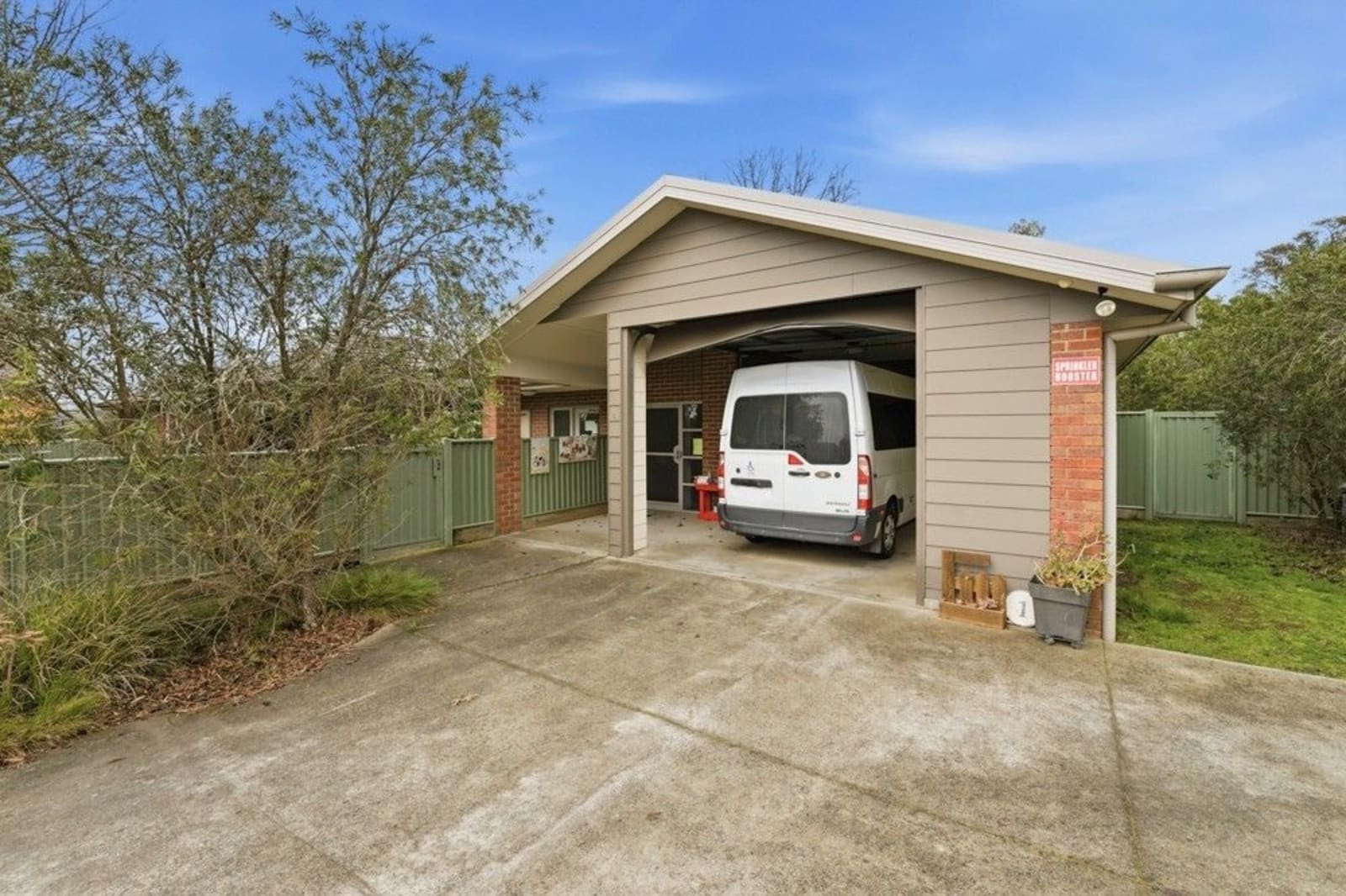 Miners Rest, Ballarat: Improved Liveability, Basic house in Miners Rest