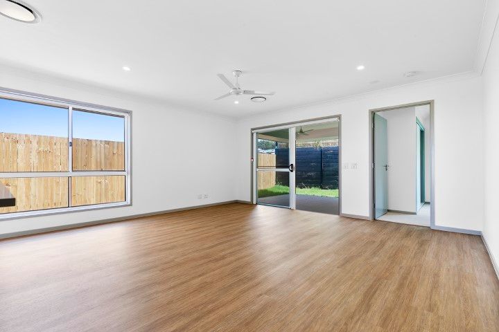 3 BR IL Home with OOA Room – Narangba in Narangba
