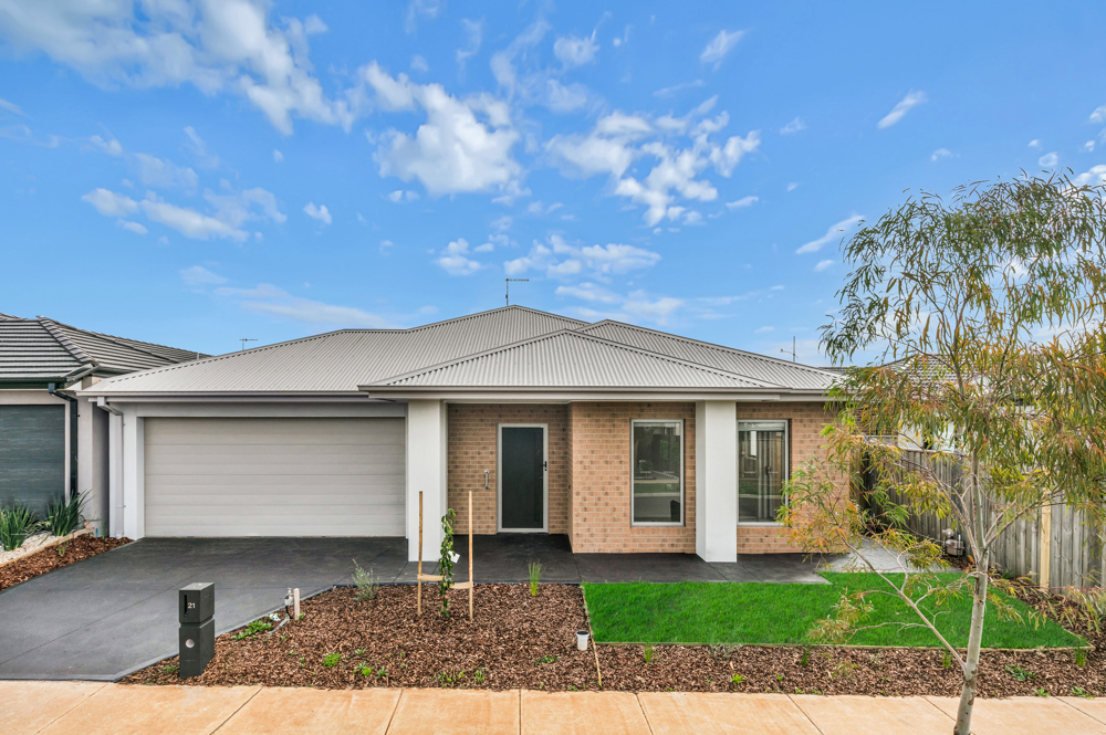 Robust SDA | Two Independent Living Environments | OOA Included in Weir Views