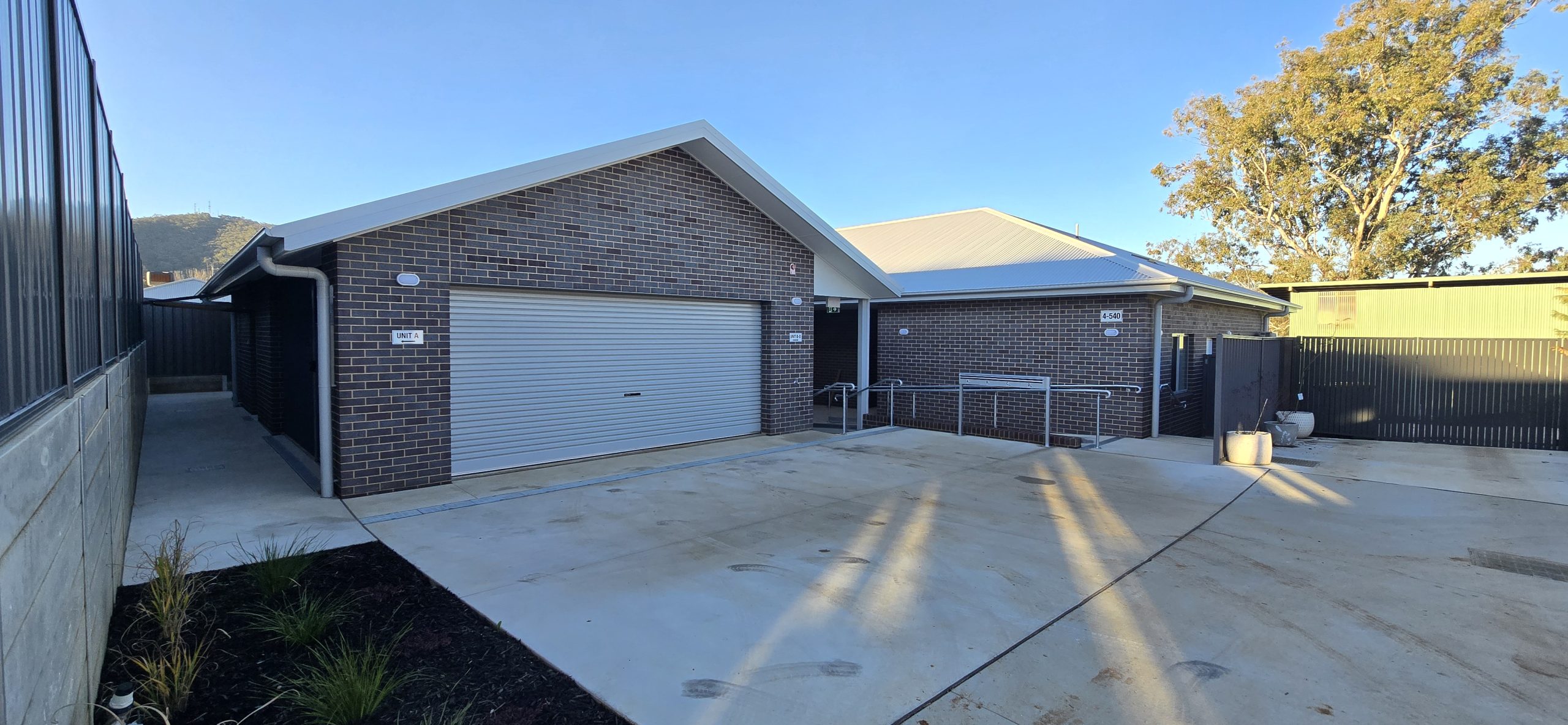 Albury, NSW IL HPS Robust in Albury