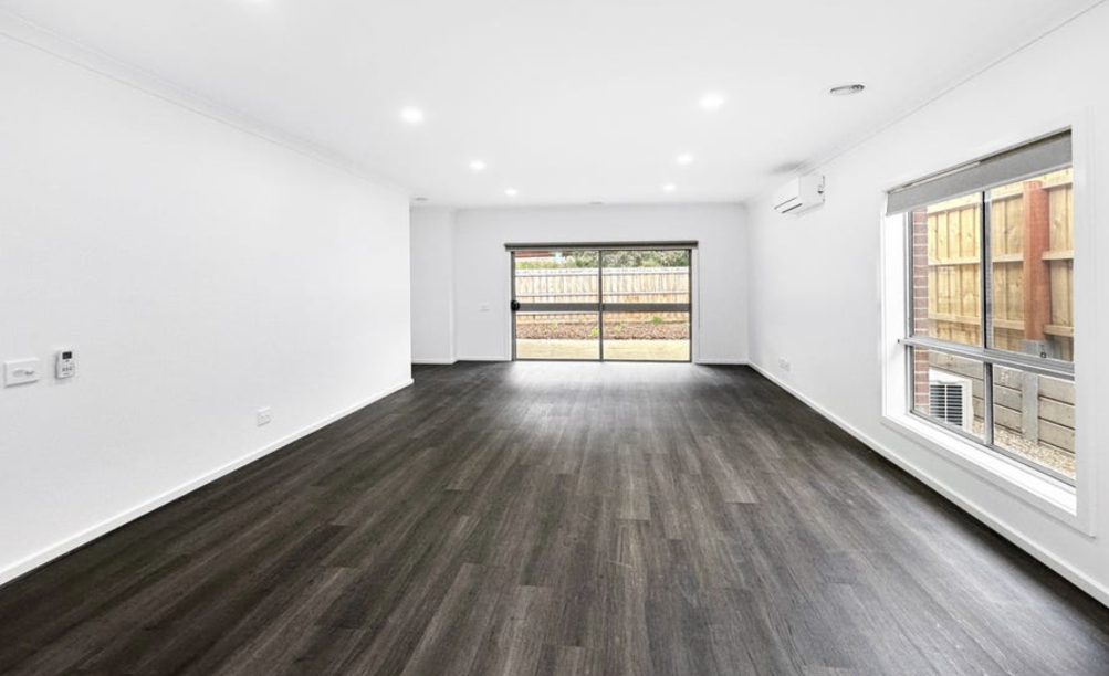 3 BR 2 RES Robust SDA House with OOA – Darley VIC — Home image 2