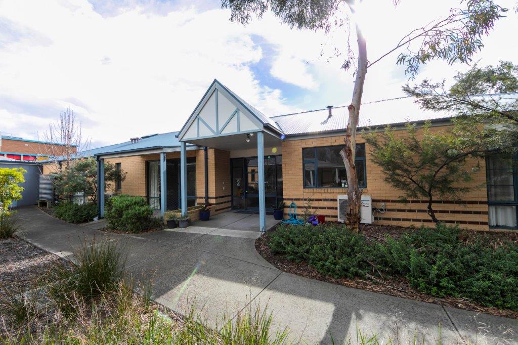 Seeking male resident in High Physical Support house in Thornbury in Thornbury