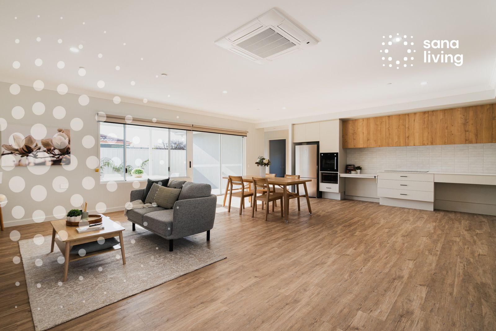Spacious 3 bedroom house for sharing in Silkstone