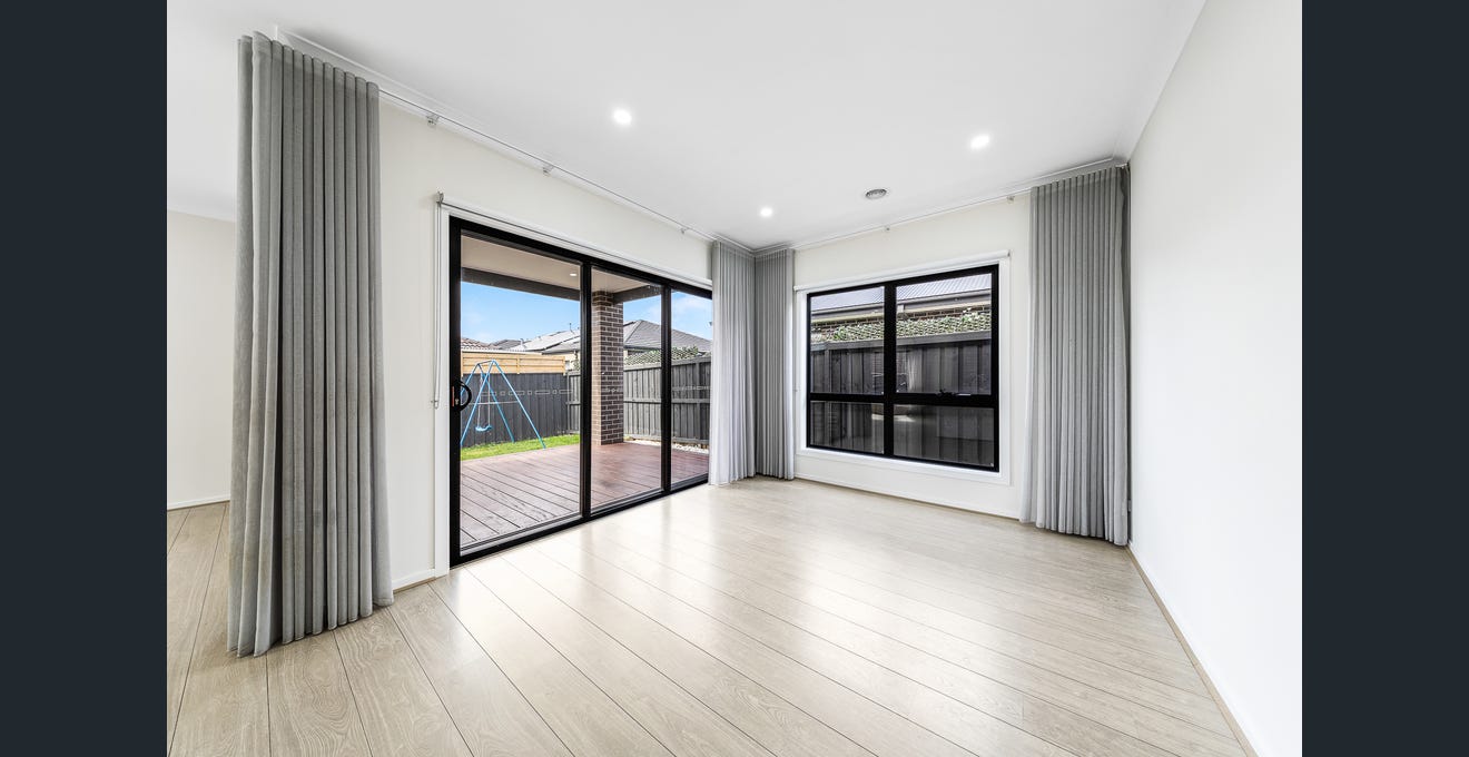 SIL/STA/MTA/Core Supports in Clyde North - Melbourne Victoria. AVAILABLE NOW! — Home image 6