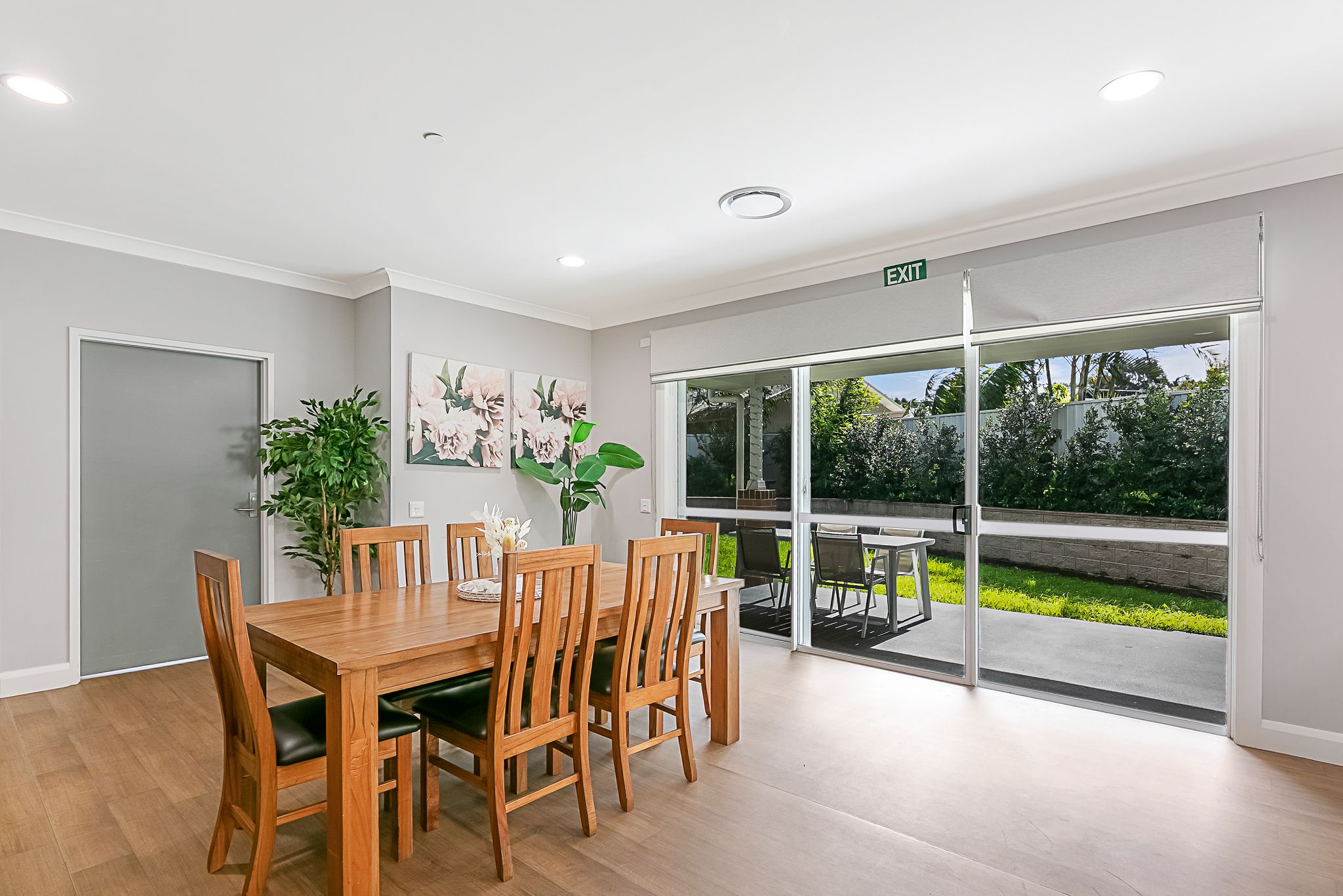 Accessible living near Shellharbour Beach - available now! — Home image 7