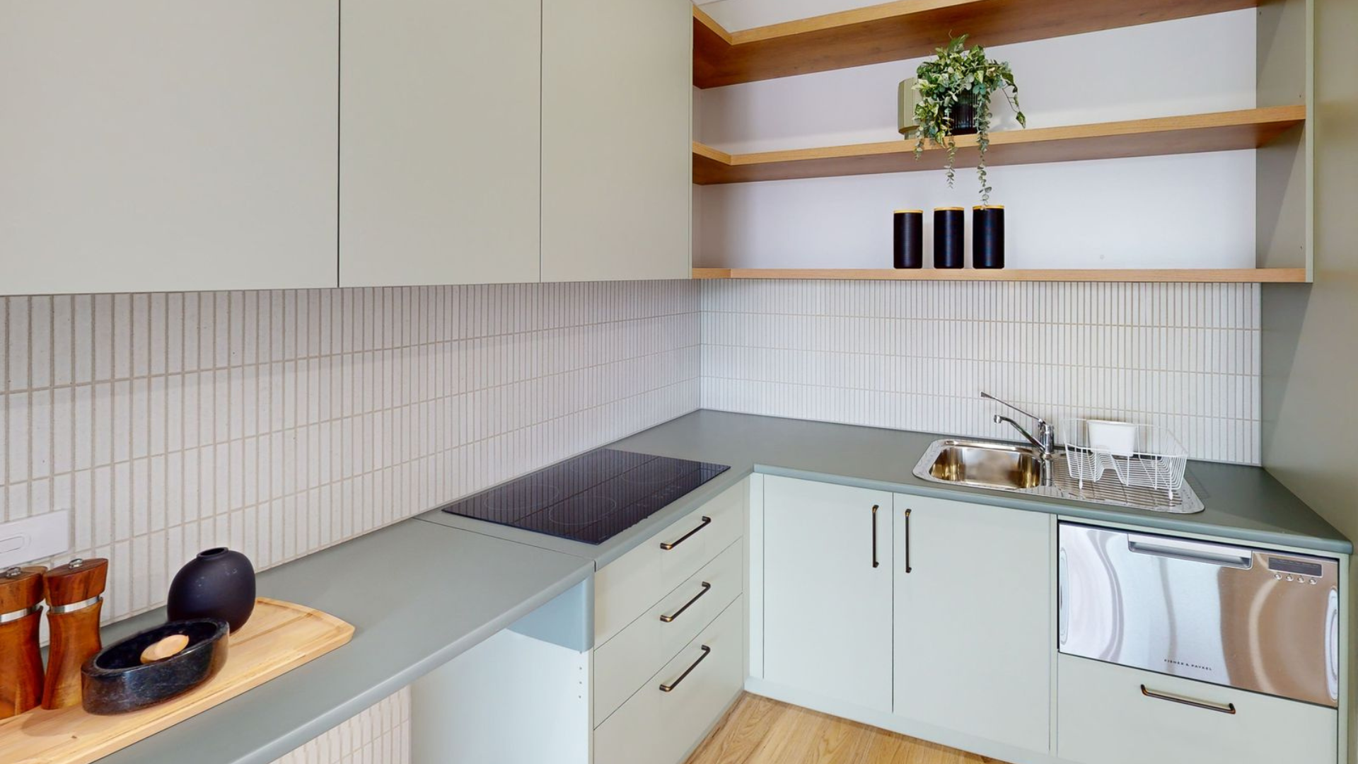Bradbury, Campbelltown, NSW - House & Villa — Home image 4