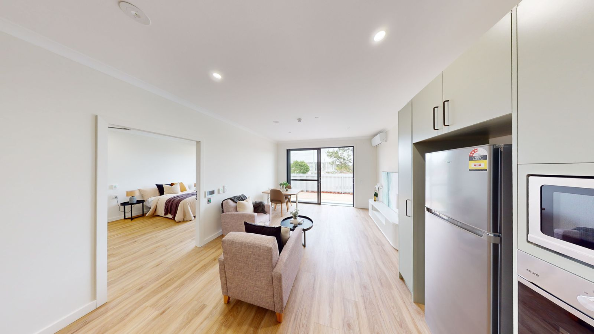 Bradbury, Campbelltown, NSW - House & Villa — Home image 9