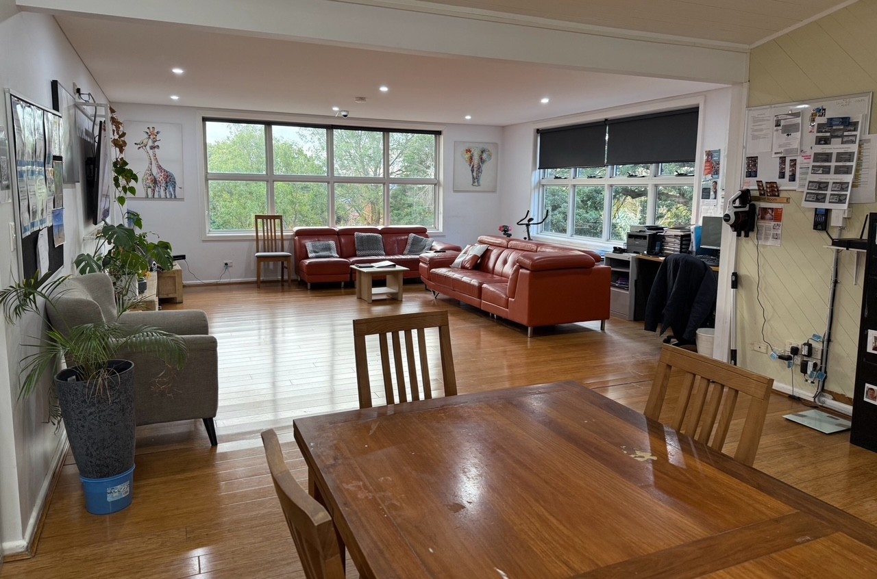 Leeder Avenue — Home image 2